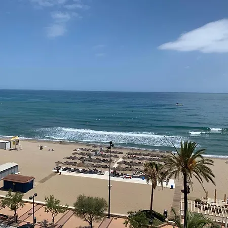 Ronda 4 En Primera Linea De Playa شقة فوينخيرولا